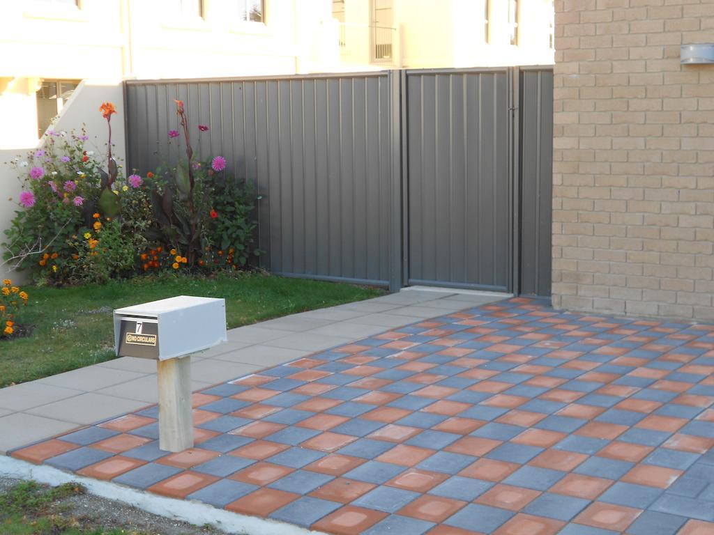 Gavan Family Apartments كرومويل الغرفة الصورة